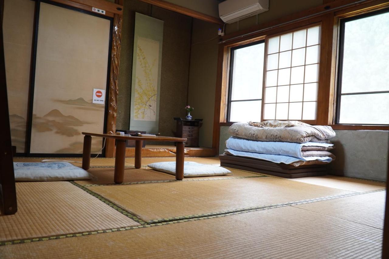 Minsyuku Koshiyama Hotel Shirakawa  Exterior photo