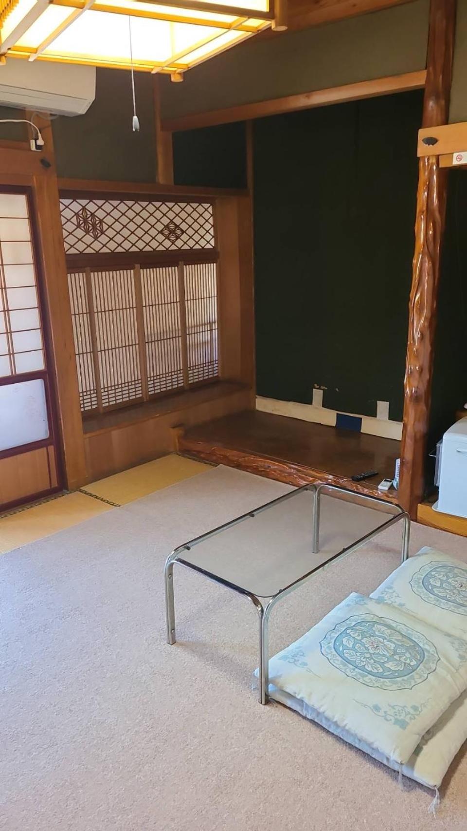 Minsyuku Koshiyama Hotel Shirakawa  Exterior photo